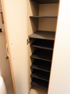 シューズボックス